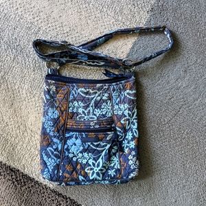 Vera Bradley crossbody purse